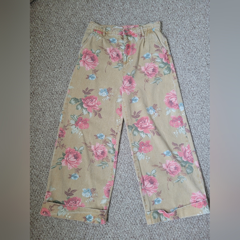 Anthropologie High-Rise Wide Leg Floral Jeans — Tan with Pink & Blue Flowers - Picture 3 of 10